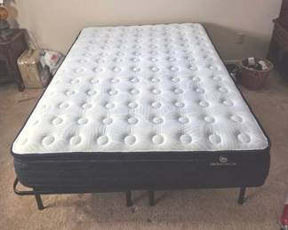 Serta Perfect Sleeper Full Size Mattress With Foldable Bedframe