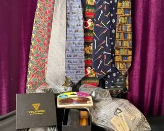 Mens Accessory Mystery Lot