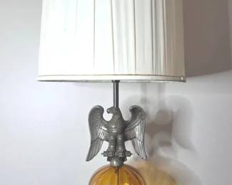 Vintage Mid Century Federalstyle Eagle Lamp With Amber Glass Globe 