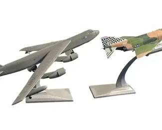Military Aircraft Diecast Display ModelsB52 Stratofortress  F4 Phantom II With Stands