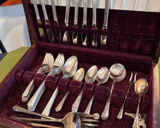 Silverplate set