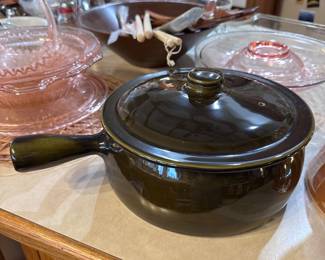 Pfaltzgraft crock, excellent condition