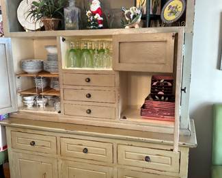 ANTIQUE KITCHEN CUPBOARD