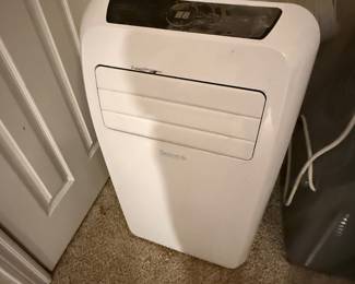 SereneLife AC Unit