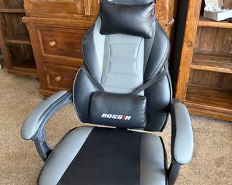 Bossin Gaming Chair