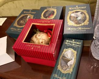 Waterford Bundle -$125 for everything 
Ornaments 
2 vase 
Bunny in egg 
Razor 
Brush 
