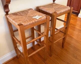 Bar stools / 29 inch 
$50 for the set 