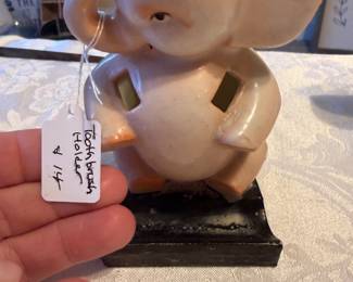 $14 toothbrush holder 