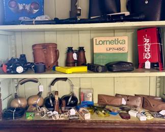 Hunting, Binoculars, Scopes, Duck calls, Headphonez, shooting glasses