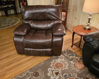 Power recliner like new