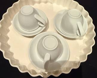 Espresso cups and pie plate