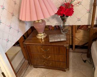 End table and Lamp