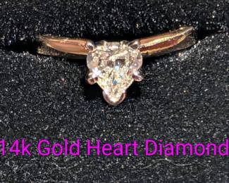 14K Diamond heart ring