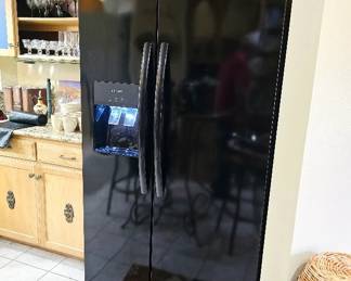 Side by Side Refrigerator