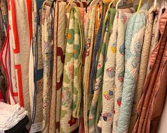 20 antique Quilts!!!