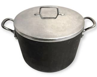 Magnalite GAC 7Qt Pot w Lid  Trivet
