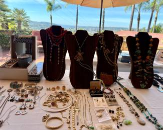 Lots of incredible jewelry! 14kt 18kt Sterling etc...