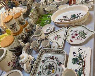 Huge Botanics and Port Merrion botanical dishes collection 