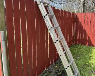 Extension ladder