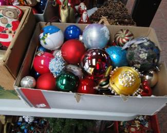 Vintage Christmas lots of it!