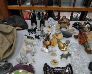 Smalls, animal figurines
