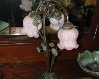 Floral lamp