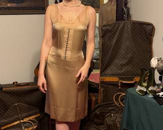 Beautiful vintage Chloe silk dress with rhinestones and beaded details. Made in France size 8.