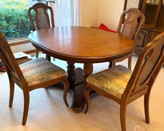 Dining Room Table With 6 Chairs