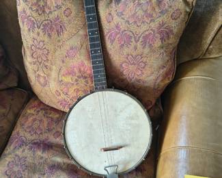 Old Banjo