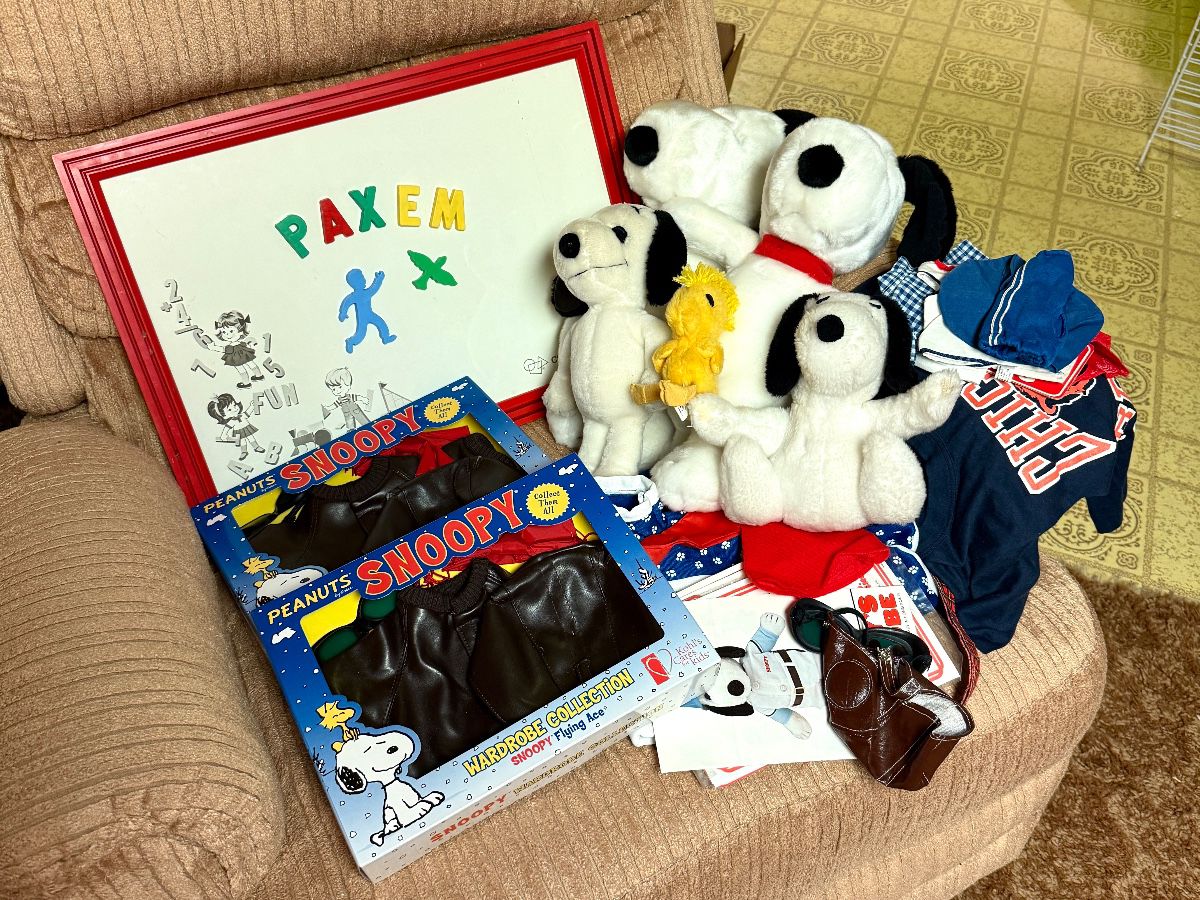 Country Charm and Family Treasures Estate Sale in Palatine, by Paxem. More photos coming soon! Stay tuned.