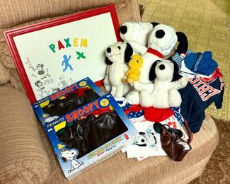 Country Charm and Family Treasures Estate Sale in Palatine, by Paxem. More photos coming soon! Stay tuned.