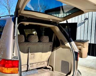 Honda Odyssey van