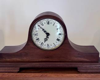 Mantle Clock
