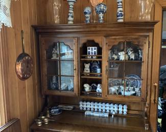 note all the blue and white decor