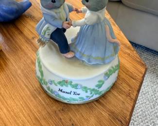 The San Francisco Music Box Company Mazel Tov