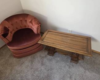 Tufted Swivel Chair  Wood Coffee Table