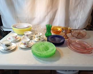 Assorted Vintage Glassware  Teacup Lot  Depression Glass, Pyrex  More