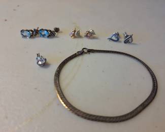 Assorted Sterling  Black Hills Gold Jewelry Lot  Bracelet, Pendant  Earrings