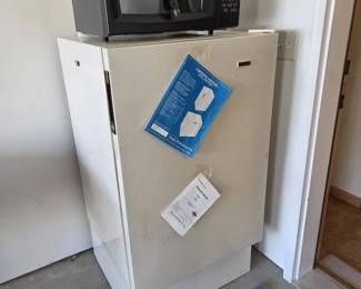 Kenmore Upright Freezer with Sharp Carousel Microwave