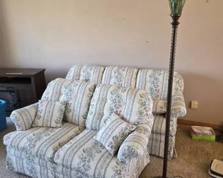 Living Room Seating Set with TiffanyStyle Floor Lamp