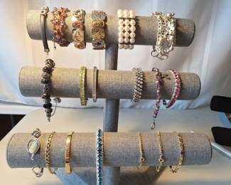 Large Assorted Bracelet Lot  Fashion  Costume Jewelry