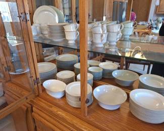 Sango Sutton Place China Set  Approx. 12 Place Settings