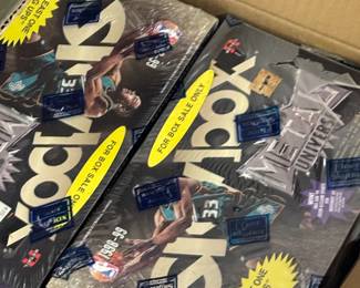 METAL UNIVERSE 1998-99 Fleer Skybox Hobby box