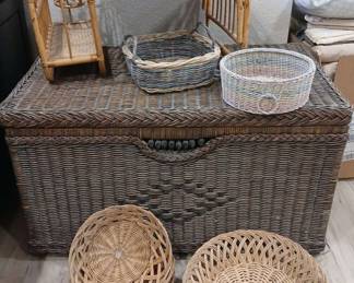 hLpzFKjfOZ wN f70FAmdyss