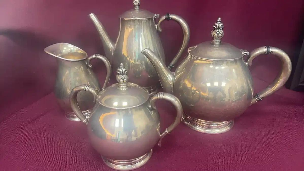  01 Four Piece Royal Danish 