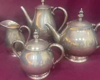  01 Four Piece Royal Danish 