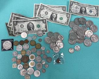  07 Coins Paper $  Various Denominations