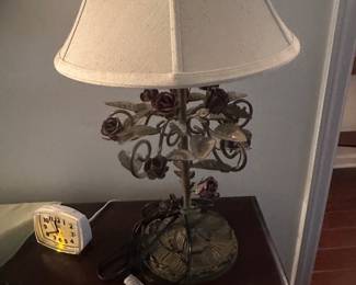 intage Italian toleware floral table lamp, similar to styles from the 1960s. 