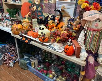 Fall decor, Christmas ornaments 