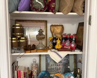 LSU items, pillows, decor